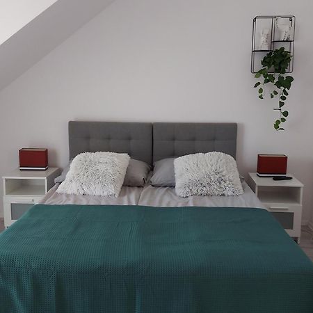 Pokoje I Apartamenty Matdar Mikołajki Oda fotoğraf