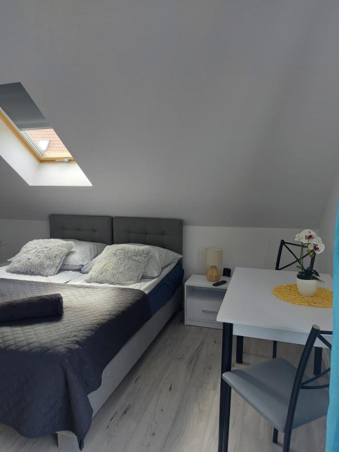 Pokoje I Apartamenty Matdar Mikołajki Oda fotoğraf